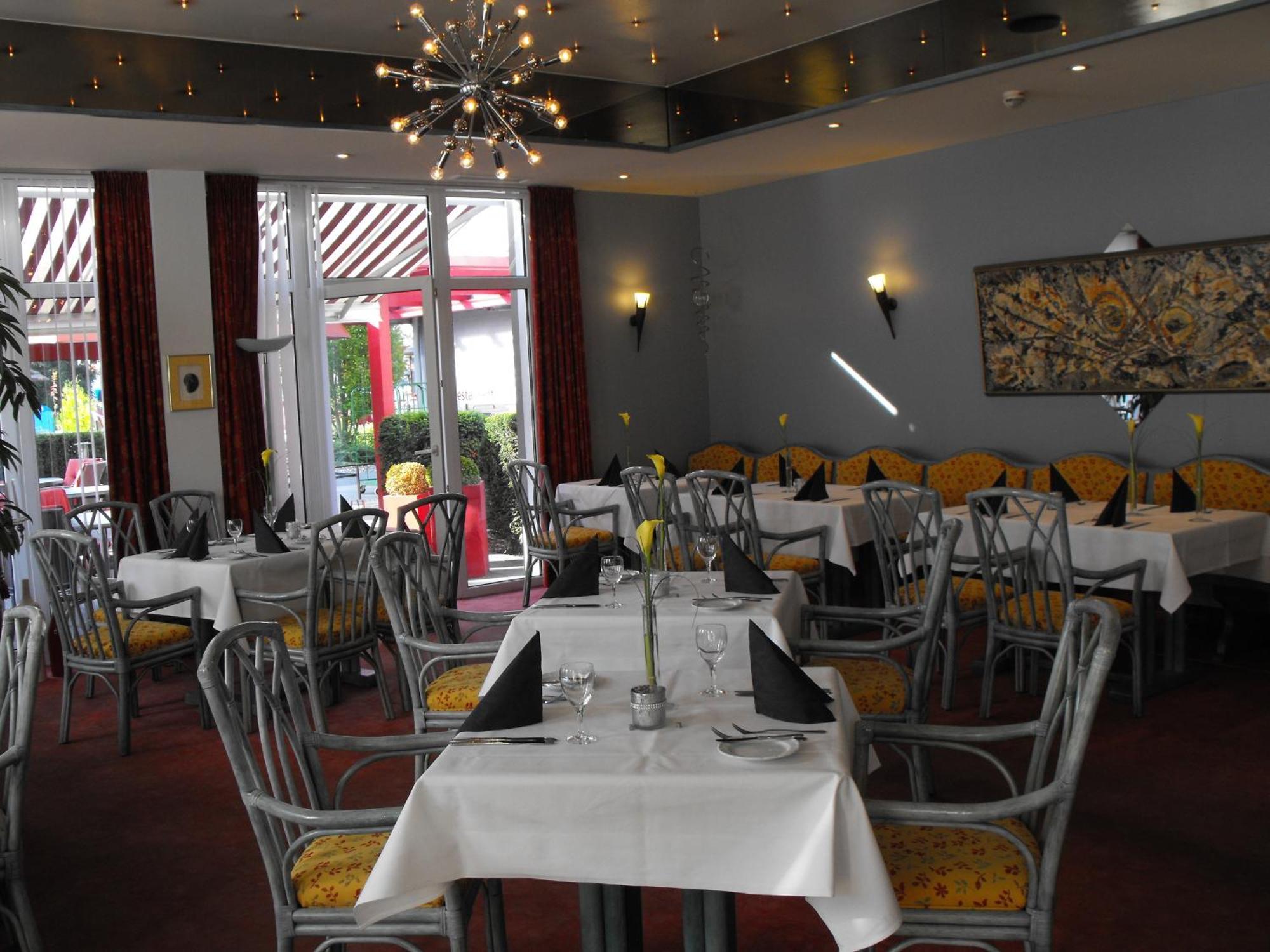 Hotel Sternzeit Wegberg Ngoại thất bức ảnh