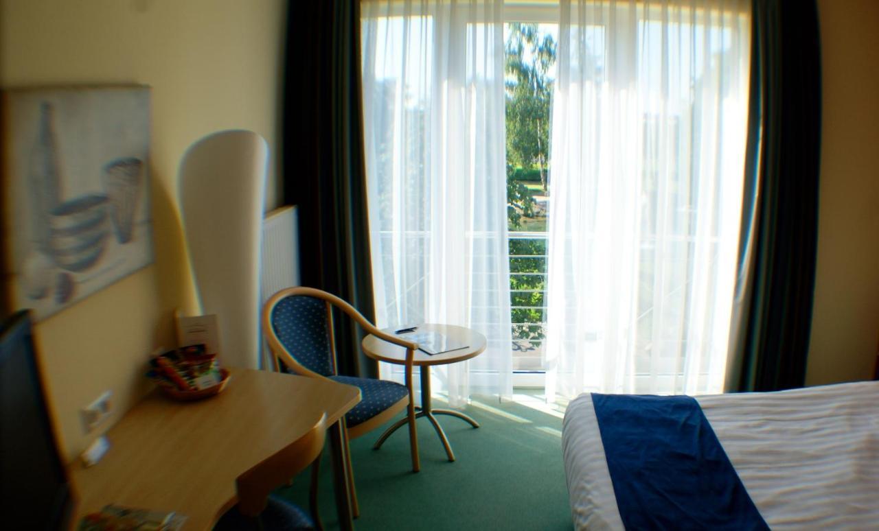 Hotel Sternzeit Wegberg Ngoại thất bức ảnh